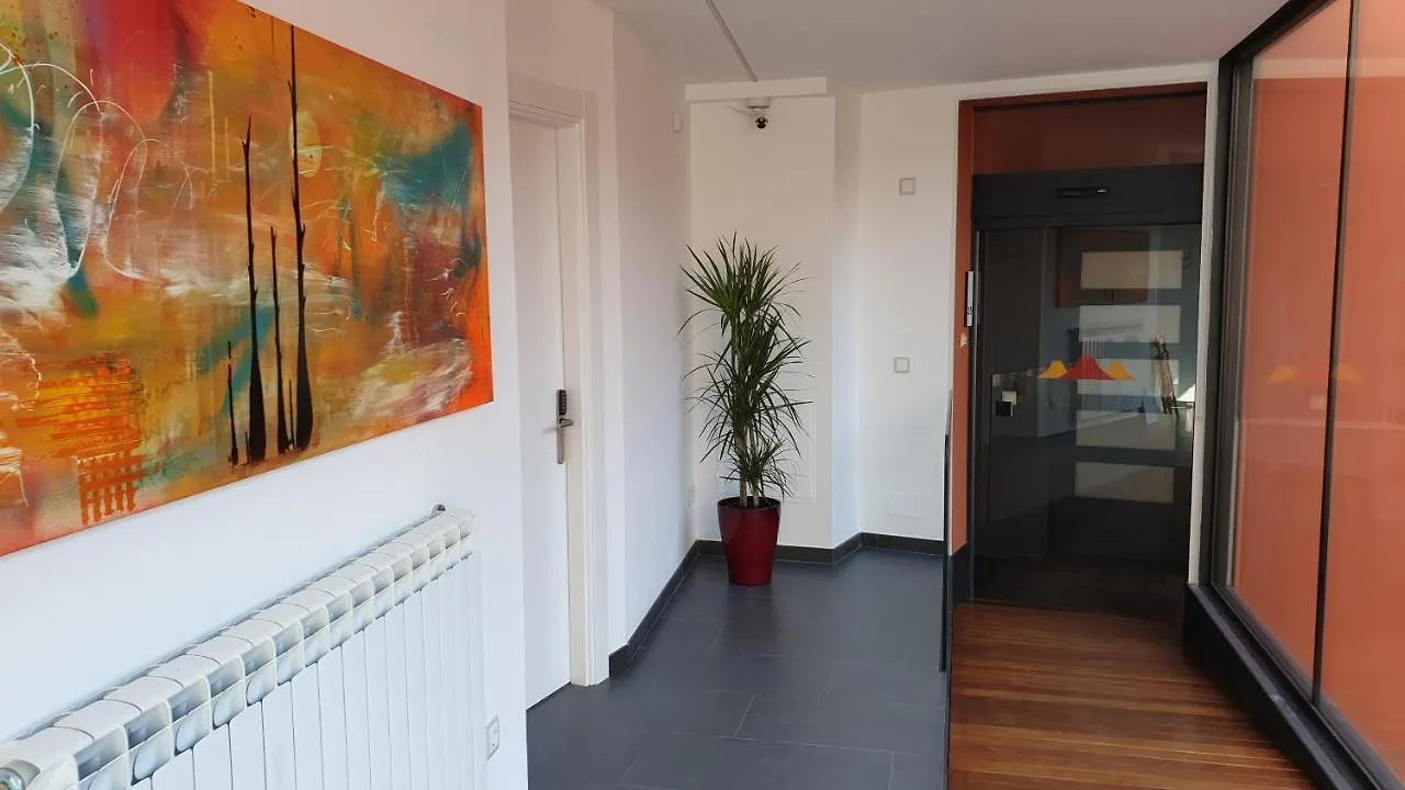 Apartaments Y Habitacions Entre Volcans Olot