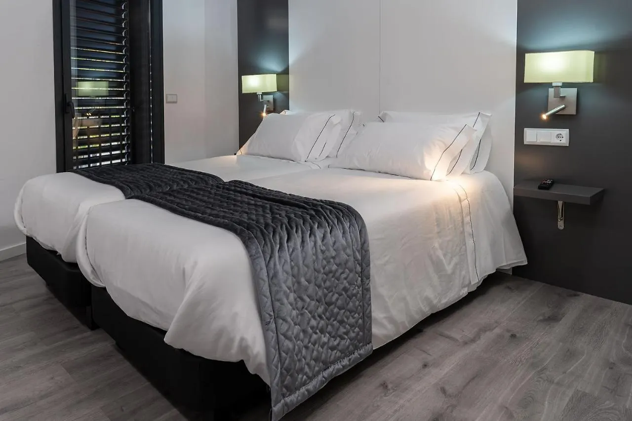 Apartaments Y Habitacions Entre Volcans Olot Spain